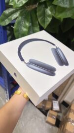 AirPods Max – অ্যালুমিনিয়াম ইয়ারকাপ, ANC ও স্প্যাশিয়াল অডিও, 20 ঘণ্টা ব্যাটারি, Apple H1 চিপ, ডিজিটাল ক্রাউন কন্ট্রোল - Image 3